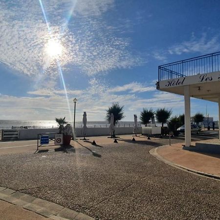 Les Pieds Dans L'Eau - Appartement Vue Mer Châtelaillon-Plage Buitenkant foto