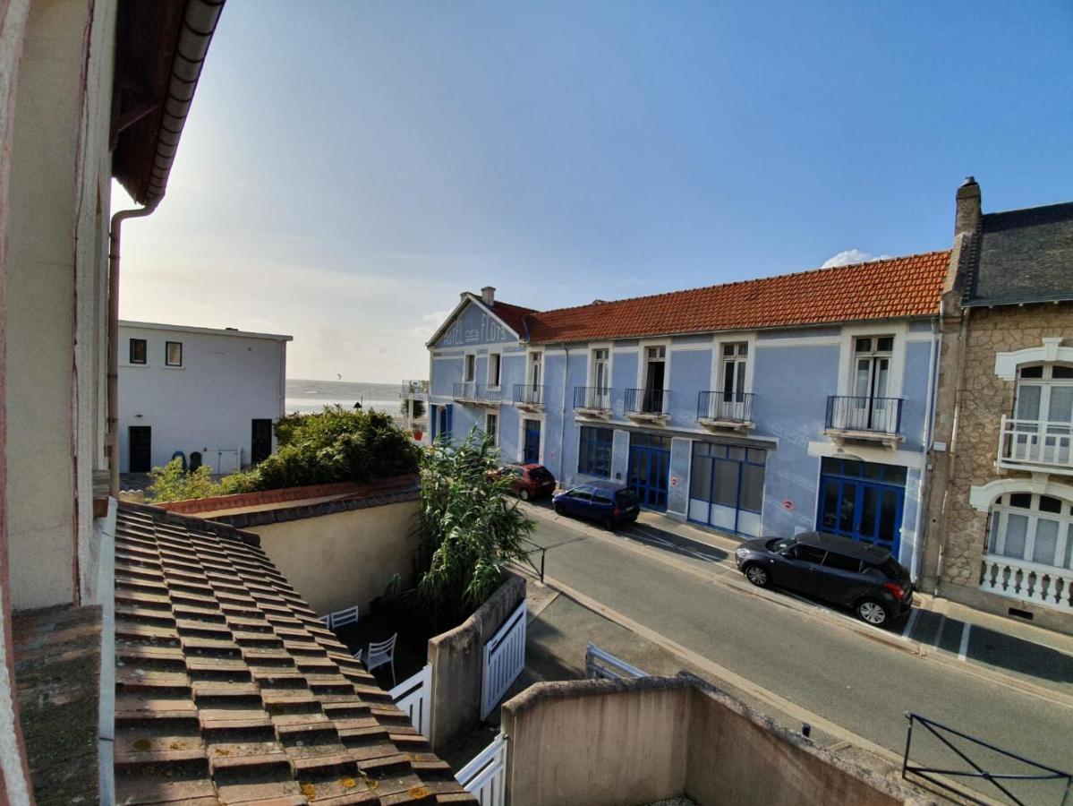 Les Pieds Dans L'Eau - Appartement Vue Mer Châtelaillon-Plage Buitenkant foto